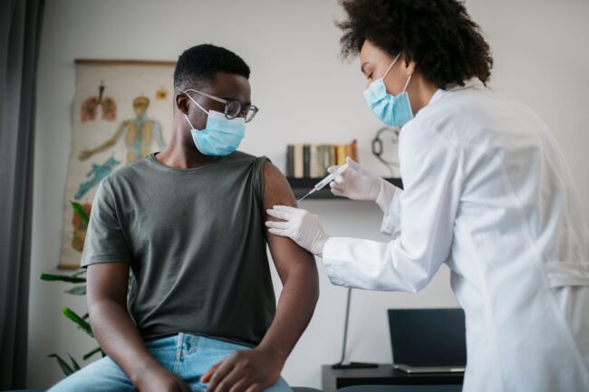 How Employers Can Handle Confidentiality and Privacy Concerns Related to Collecting COVID-19 Vaccine Information How Employers Can Handle Confidentiality and Privacy Concerns Related to Collecting COVID-19 Vaccine Information