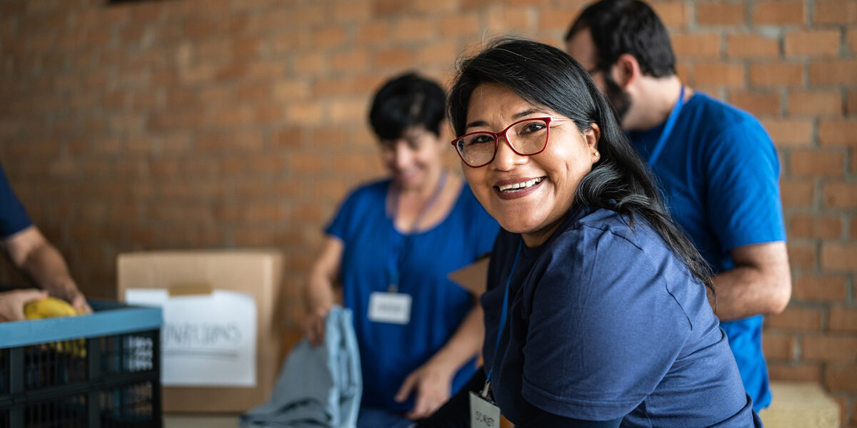 GettyImages-1372606314-opt giving back