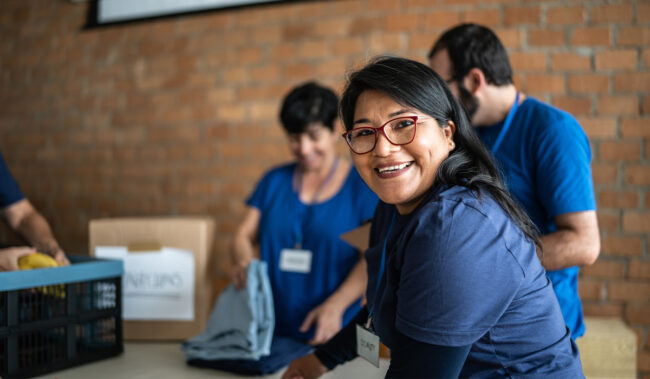 GettyImages-1372606314-opt giving back